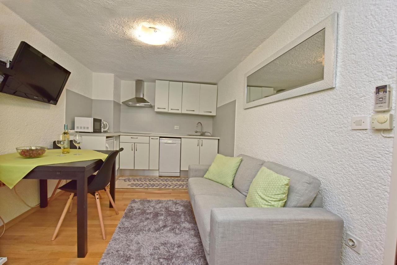 Apartment Corta City-Centre 波雷奇 外观 照片